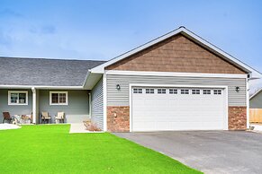 Beautiful Family Home: 10 Mi to Red Lodge Mountain