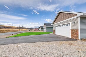 Beautiful Family Home: 10 Mi to Red Lodge Mountain