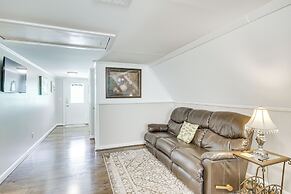 Aiken Apt w/ Garden-view Balcony: Half-mi to Dtwn!