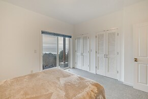 Lovely Rockaway Beach Home w/ Pacific Ocean Views!