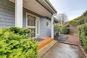 Lovely Rockaway Beach Home w/ Pacific Ocean Views!