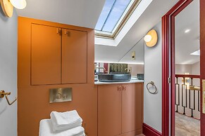 Hammersmith Residences by MySquare