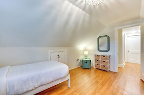 New Bern House w/ Gas Grill Near Neuse River!