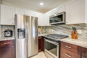 1 Mi to Dtwn: Scenic Prescott Hillside Retreat!