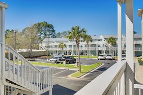 2 Mi to Beach: Orange Beach Condo w/ Dock Access