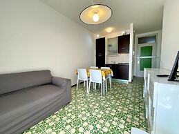 Stunning sea View Flat Just 250m From the Beach