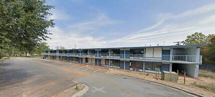 Lamplighter Inn By OYO Charlotte Airport Area