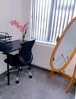 Beautiful 3-bed House in Birmingham