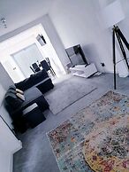 Beautiful 3-bed House in Birmingham