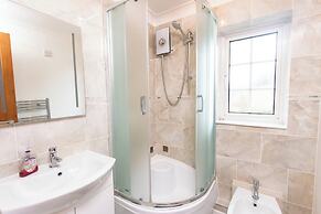 5 Guests - 2-bed House - Bbq - Free Parking