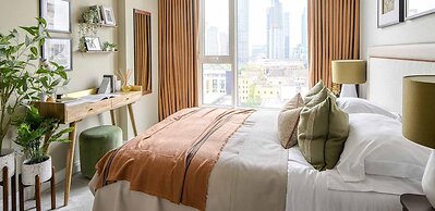 Designer Penthouse Panoramic Views London 2 Beds