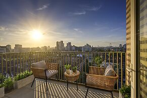 Designer Penthouse Panoramic Views London 2 Beds