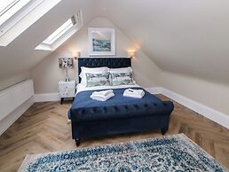 Netherdale Penthouse