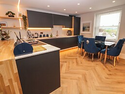 Netherdale Penthouse