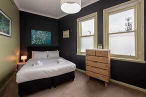 Unique 2BR Converted Storefront APT in Alphington!