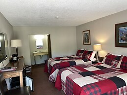Trails Inn Quadna Mountain Motel & RV