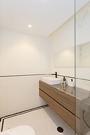 Liiiving - Luxury Design Apartment H
