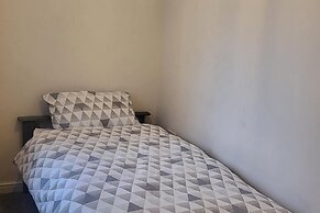 Bolton-2bedroom-2bathroom-parking