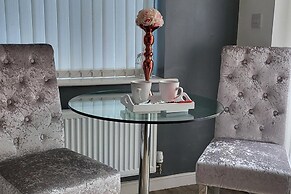 Bolton-2bedroom-2bathroom-parking