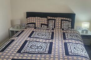 Bolton-2bedroom-2bathroom-parking