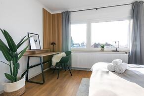 Spacious 3-rooms apartment in the center