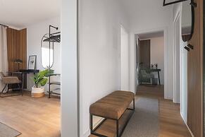 Spacious 3-rooms apartment in the center