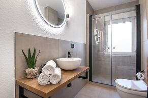 Spacious 3-rooms apartment in the center