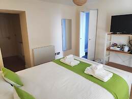 Chandlers Lodge B&B