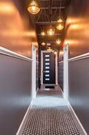 80 LEX 202 Iconic Location Park Free Off Street