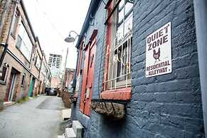 80 LEX 202 Iconic Location Park Free Off Street