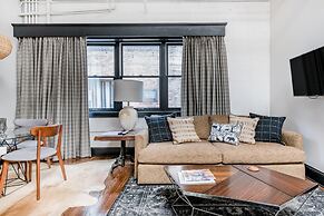 80 LEX 204 Industrial Chic Free Parking