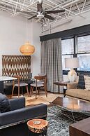 80 LEX 204 Industrial Chic Free Parking