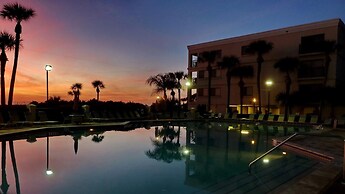 Land's End 7-203 Beach Front - Premier