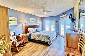 Land's End 7-204 Beach Front