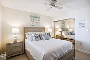 Land's End 7-404 Beach Front - Premier