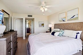 Land's End 7-404 Beach Front - Premier