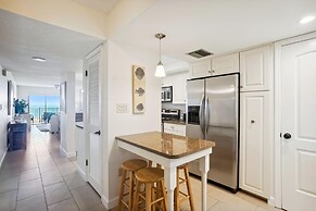 Land's End 7-404 Beach Front - Premier