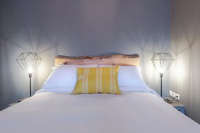 Boutique Studios & Apartments-by Avelink