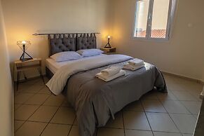 Boutique Studios & Apartments-by Avelink