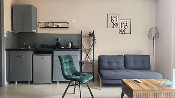 Boutique Studios & Apartments-by Avelink