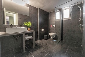 Boutique Studios & Apartments-by Avelink