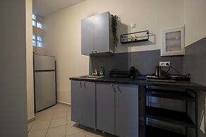 Boutique Studios & Apartments-by Avelink