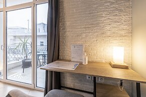 Boutique Studios & Apartments-by Avelink