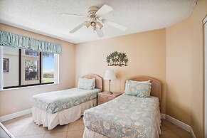 Land's End 8-201 Beach Front - Premier