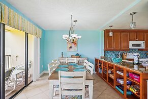 Land's End 8-201 Beach Front - Premier