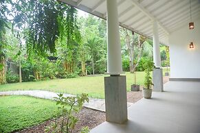 Villa Mandari