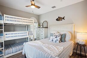 Mariner's Pointe 701