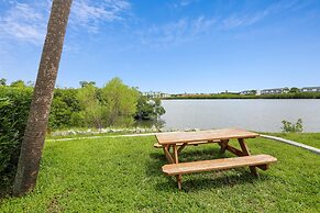 Mariner's Pointe 701