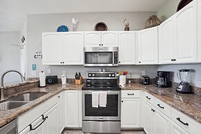 Mariner's Pointe 701