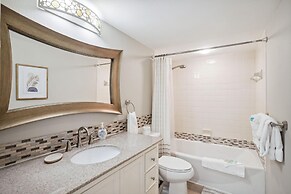 Land's End 1-306 Bay Front- Premier